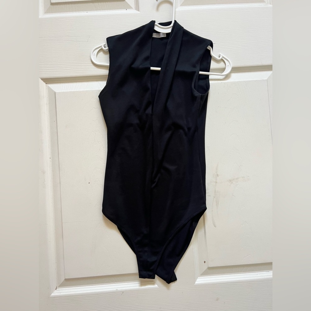 Zara Deep V Neck Bodysuit Size Small